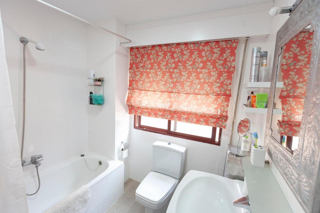 Lola.- Habitacion De Matrimonio, Con Bano Privado Гранада Экстерьер фото